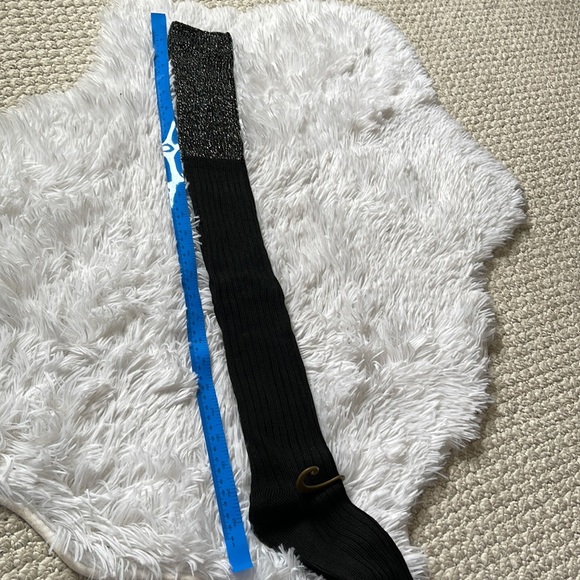 Sparkly over the knee knitted socks - Picture 7 of 9